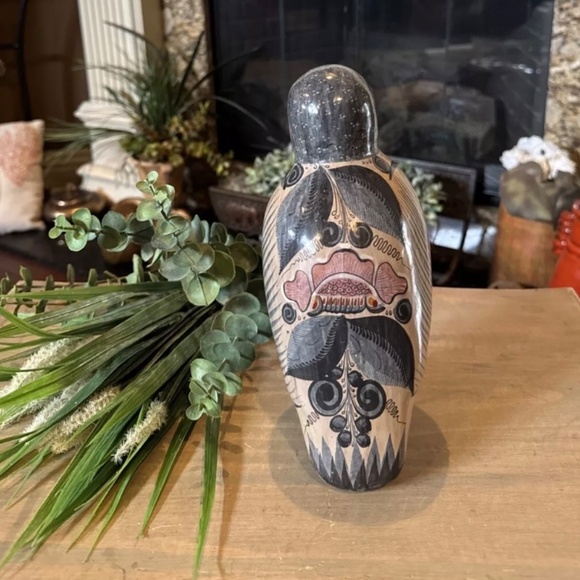 10” x 5” Vintage Tonala Mexican Pottery Signed Solis Folk Art. - Picture 4 of 7